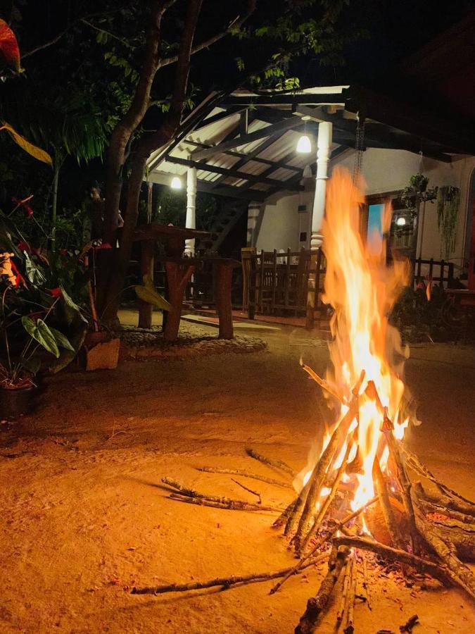 Ella Sandy Heaven Homestay Exterior foto